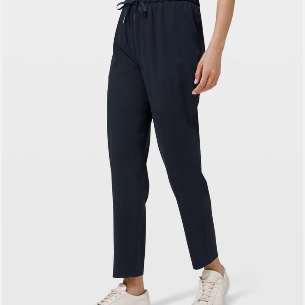 LULULEMON KEEP MOVING PANT HIGH RISE